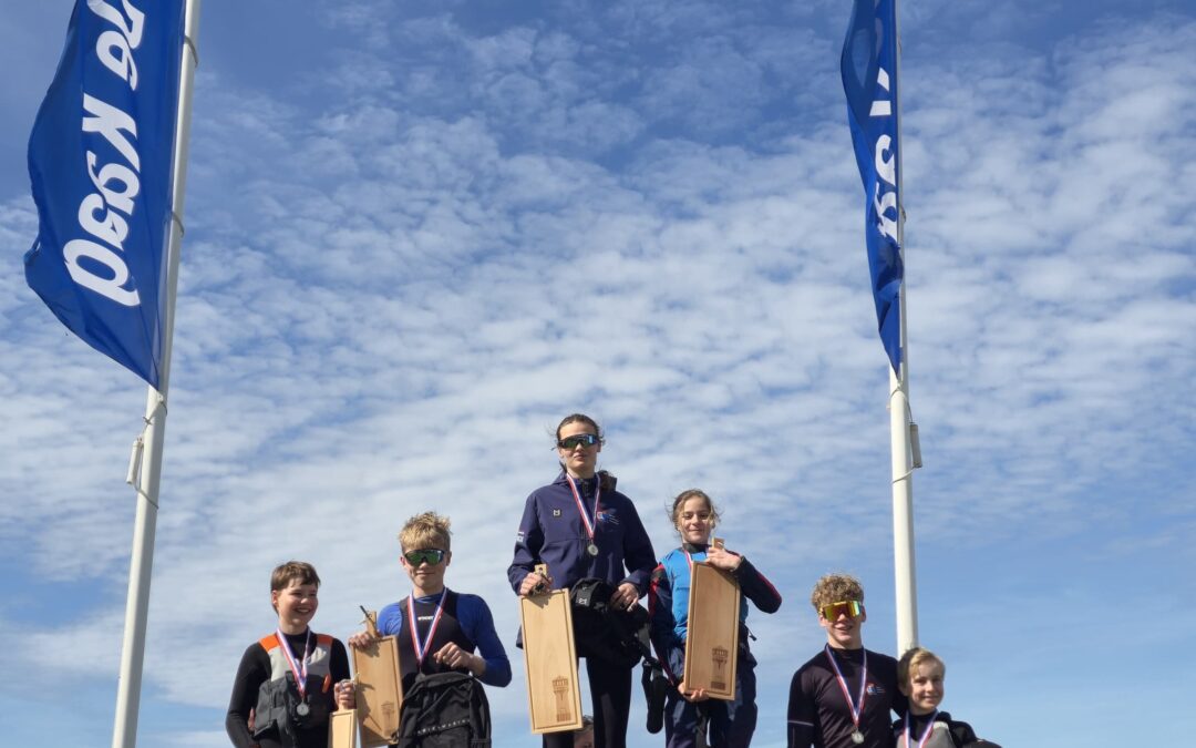 Sophie Noor en Aimée winnen Easter Regatta 26